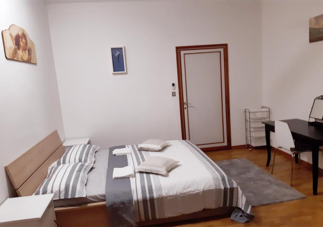 Station Firenze Bed and Breakfast Exteriör bild