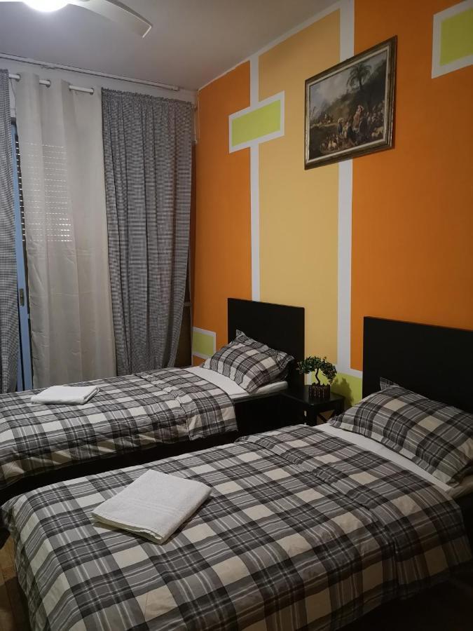 Station Firenze Bed and Breakfast Exteriör bild